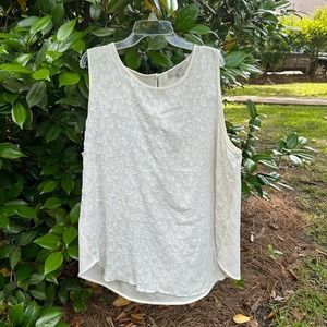 LOFT top size XL sleeveless ivory cheetah textured front blouse